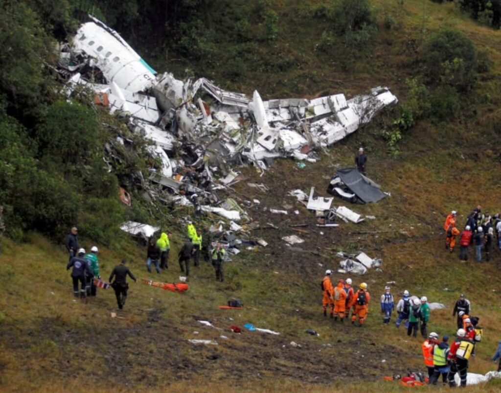 Hoy se cumplen 9 años del accidente aéreo del Chapecoense en montañas de La Unión