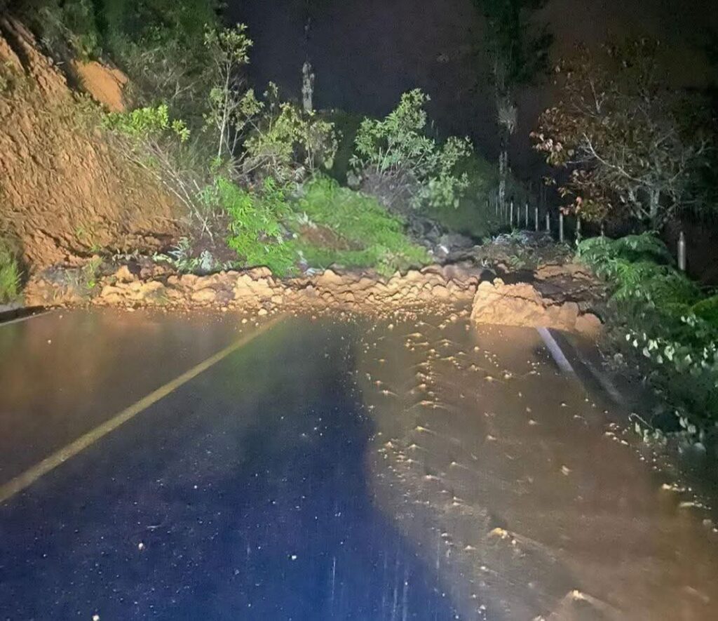 Fuertes lluvias causaron estragos y dejaron sin paso la vía San Vicente Ferrer – Concepción