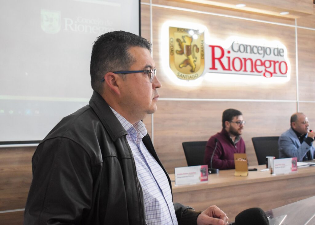 Rionegro eligió a su nuevo contralor municipal; es Rolando y llega a trabajar muy fuerte