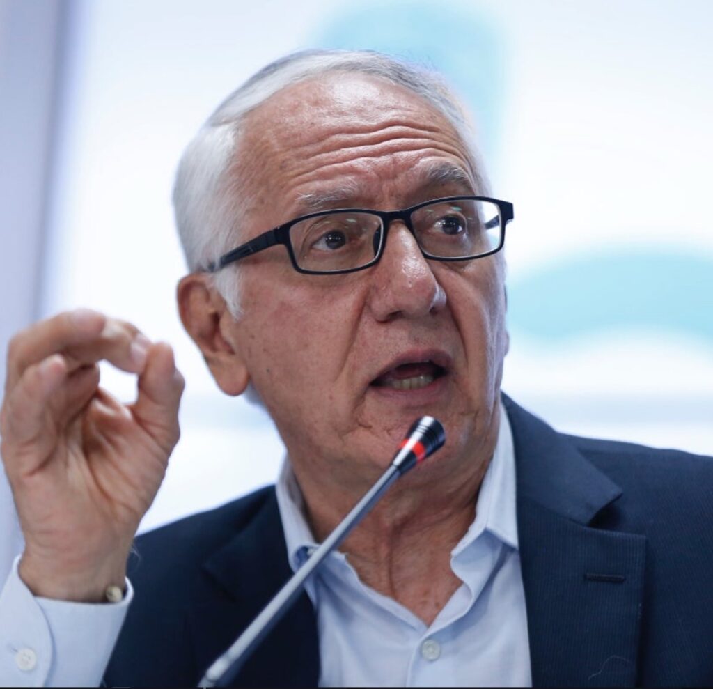 Nuevo escándalo envuelve al ministro de Salud por ser ‘indolente’ ante llanto de gerente de hospital de Itagüí